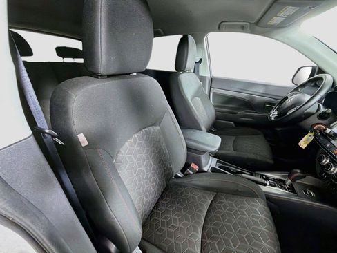 Used 2024 Mitsubishi Outlander Sport AWD image 24