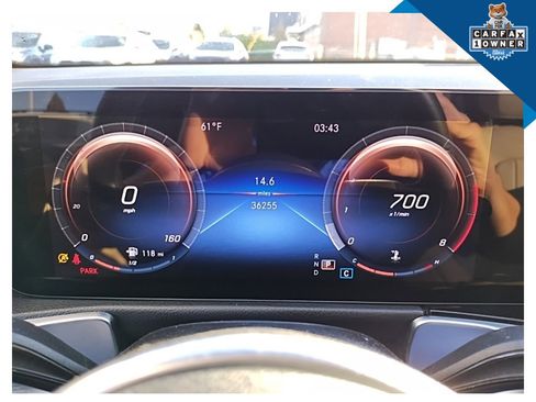 Used 2022 Mercedes-Benz GLB 250 4MATIC image 29