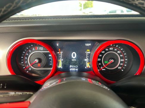 Used 2021 Jeep Gladiator Rubicon image 20