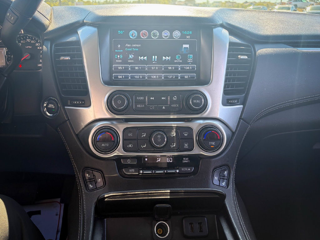 Used 2020 Chevrolet Suburban Premier AWD/4WD image 2