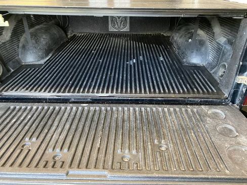 Used 2022 RAM 1500 Warlock AWD/4WD image 19