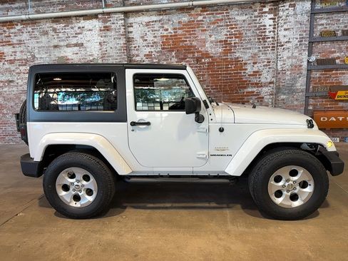 Used 2015 Jeep Wrangler Sahara w/ Connectivity Group image 2