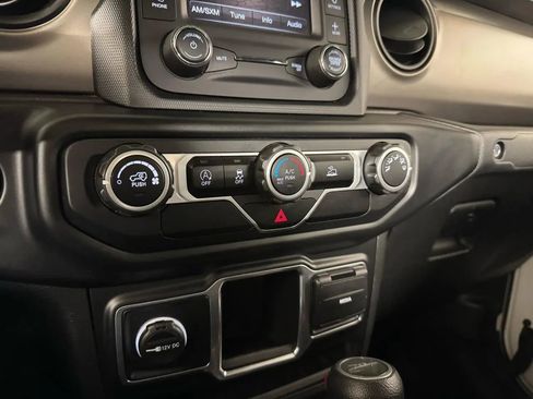 Used 2021 Jeep Gladiator Sport w/ Trailer Tow Package AWD/4WD image 20