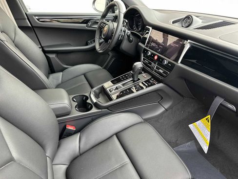 New 2026 Porsche Macan Turbo AWD/4WD image 16