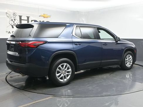 Used 2022 Chevrolet Traverse LS FWD image 52