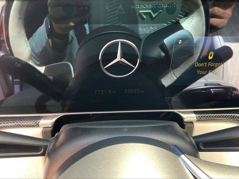 Used 2023 Mercedes-Benz S 580 4MATIC Sedan image 13