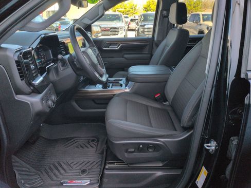 Used 2024 Chevrolet Silverado 1500 RST image 12