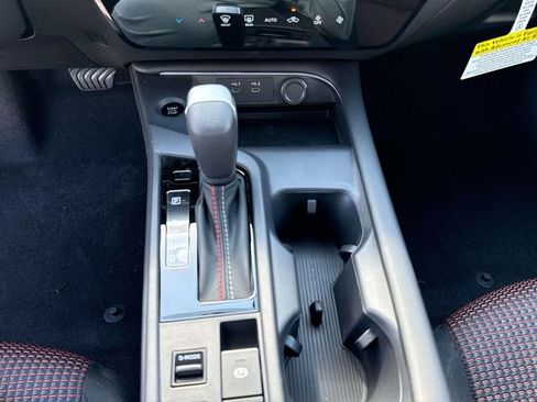 New 2026 Nissan Sentra SR w/ Floor Mat Package image 27