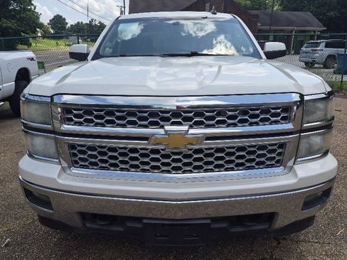 Used 2015 Chevrolet Silverado 1500 LT w/ LT Convenience Package AWD/4WD image 3