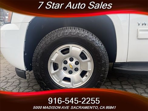 Used 2012 Chevrolet Tahoe LS image 17