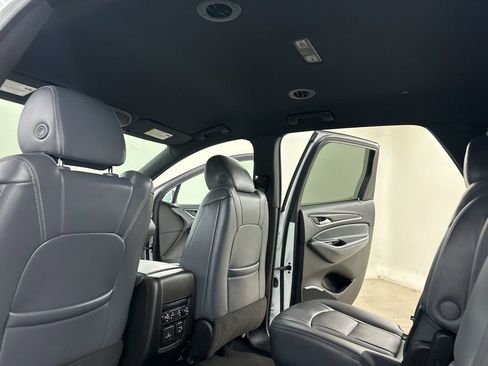Certified 2024 Buick Enclave Premium image 28