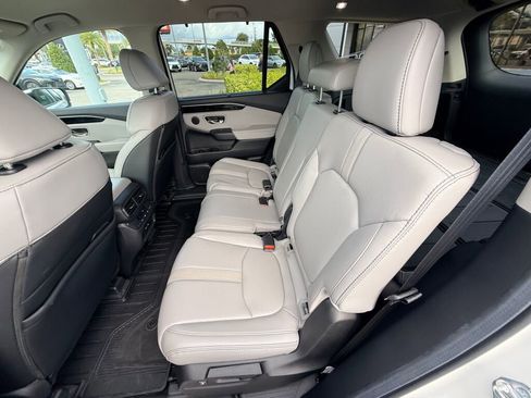 Used 2024 Honda Pilot EX-L image 18