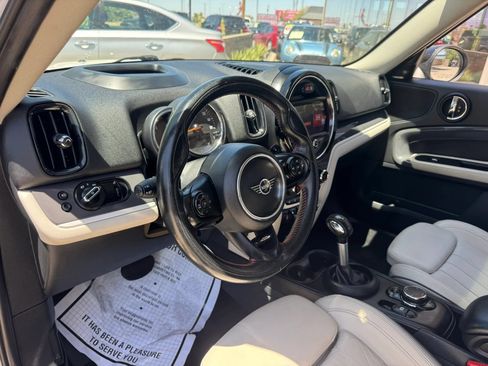Used 2019 MINI Cooper Countryman S w/ Convenience Package FWD image 18