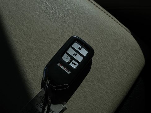 Used 2017 Honda CR-V EX-L image 48