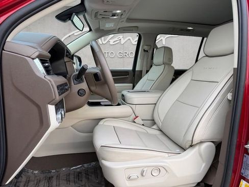 Used 2022 GMC Yukon XL Denali image 19