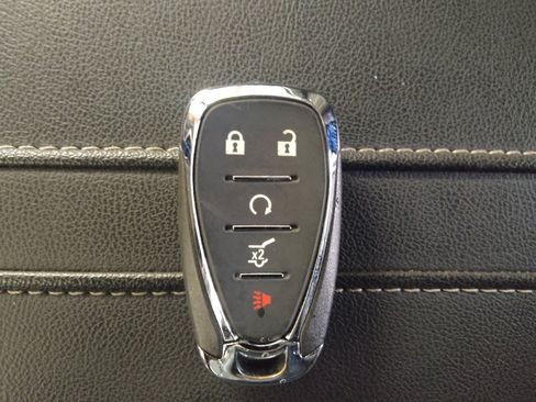Used 2024 Chevrolet Blazer LT w/ Convenience Package FWD image 32