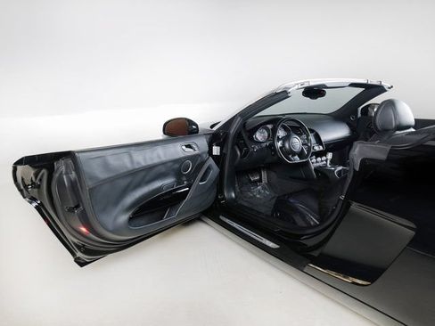 Used 2011 Audi R8 V8 AWD/4WD image 25