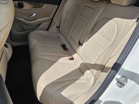 Used 2018 Mercedes-Benz GLC 300 image 17