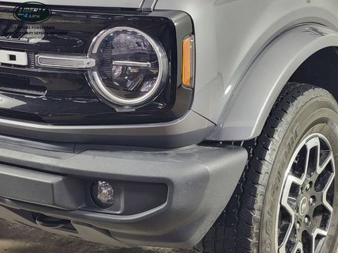 Used 2023 Ford Bronco Outer Banks AWD/4WD image 11