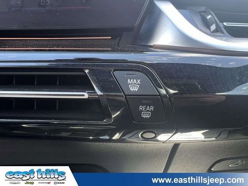 Used 2025 BMW X1 xDrive28i AWD/4WD image 36
