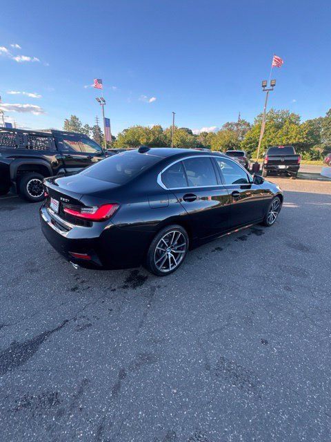 Used 2020 BMW 330i xDrive Sedan w/ Premium Package AWD/4WD image 6