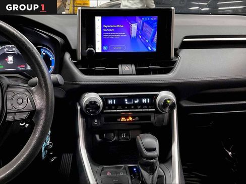 Certified 2025 Toyota RAV4 LE image 7