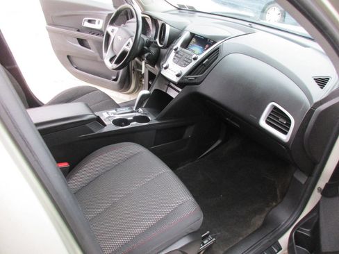 Used 2013 Chevrolet Equinox LT w/ Driver Convenience Package image 10