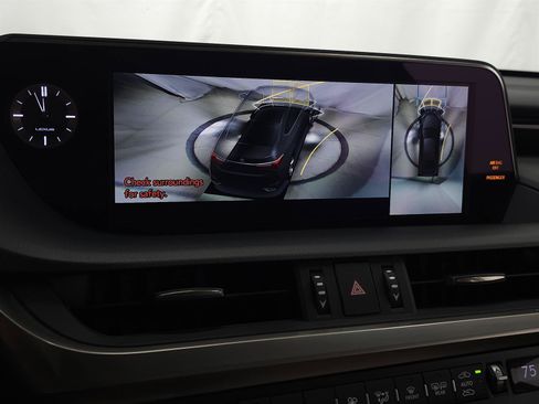Used 2021 Lexus ES 300h w/ Accessory Package 2 FWD image 31