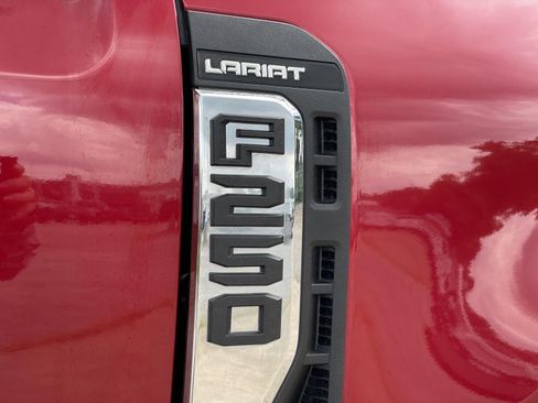 Used 2025 Ford F250 Lariat w/ Chrome Package AWD/4WD image 61