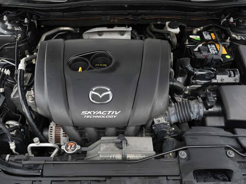 Used 2017 MAZDA MAZDA3 Touring FWD image 29