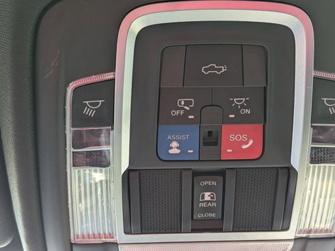 Used 2021 RAM 1500 Limited image 23