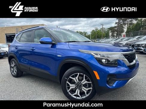 Used 2022 Kia Seltos EX AWD/4WD image 1