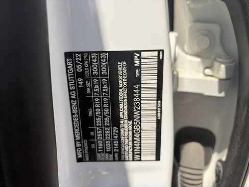 Used 2022 Mercedes-Benz GLB 250 image 36