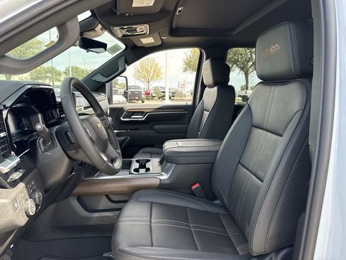 New 2026 Chevrolet Silverado 3500 High Country w/ High Country Premium Package image 27