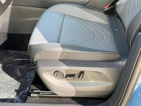New 2026 Volkswagen Tiguan SE AWD/4WD image 15