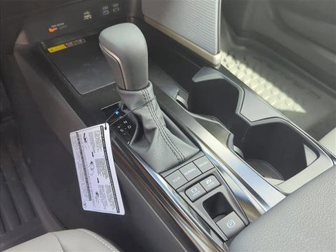 Used 2026 Toyota Camry SE w/ Multimedia Upgrade Package image 21