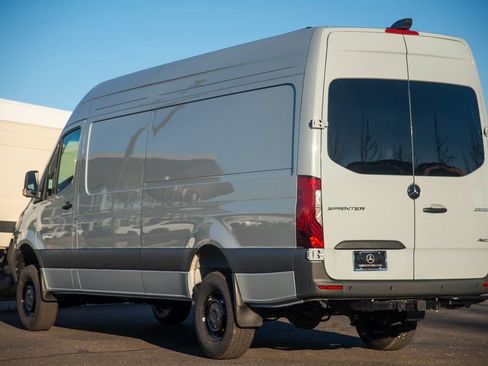 New 2025 Mercedes-Benz Sprinter 2500 image 10