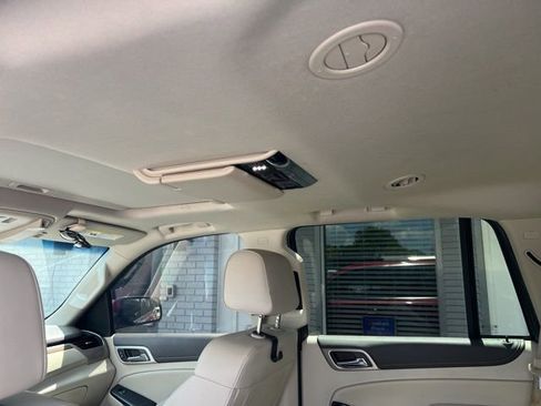 Used 2019 GMC Yukon Denali w/ Denali Ultimate Package RWD image 8