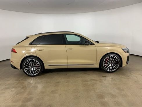 Used 2025 Audi SQ8 Premium Plus AWD/4WD image 7