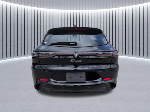 New 2026 Alfa Romeo Tonale w/ Black Premium Package image 11