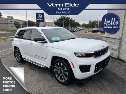 Used 2023 Jeep Grand Cherokee Overland w/ Adv Protech Group III