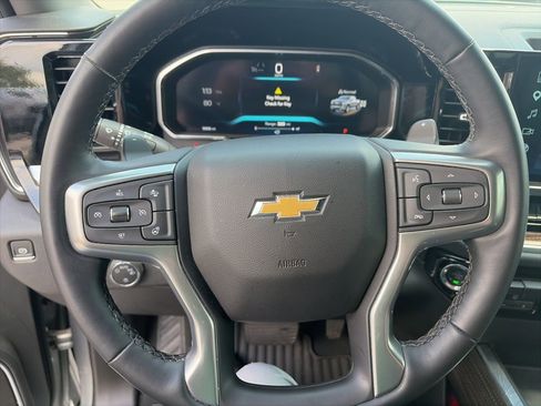Used 2026 Chevrolet Silverado 1500 LT w/ Texas Edition Plus AWD/4WD image 14