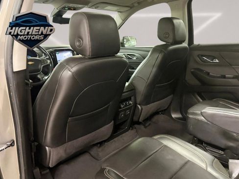 Used 2019 Chevrolet Traverse Premier w/ Driver Confidence II Package image 15