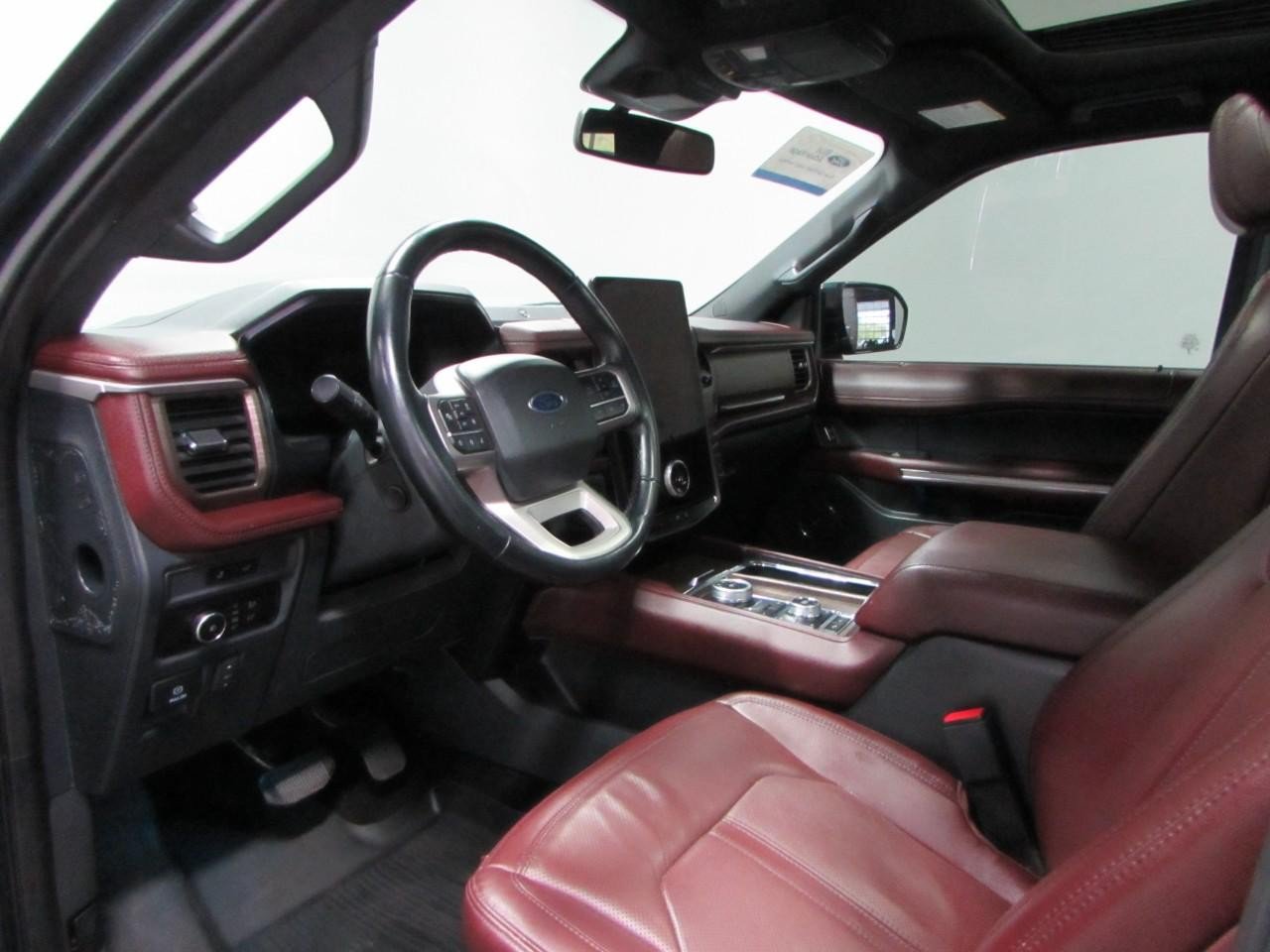 Used 2023 Ford Expedition Max Limited AWD/4WD image 13