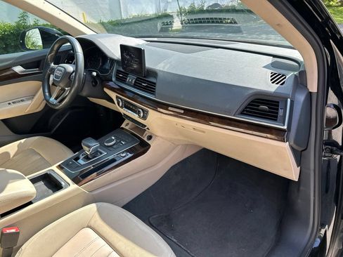 Used 2019 Audi Q5 Premium AWD/4WD image 40