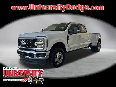 Used 2025 Ford F350 Lariat AWD/4WD image 1
