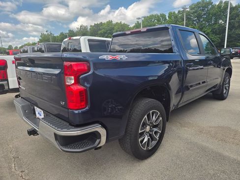 Used 2023 Chevrolet Silverado 1500 LT AWD/4WD image 4