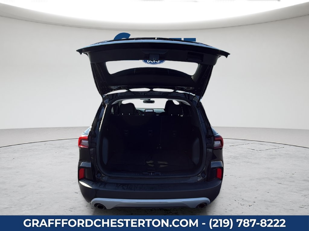 Used 2025 Ford Escape Active AWD/4WD image 16
