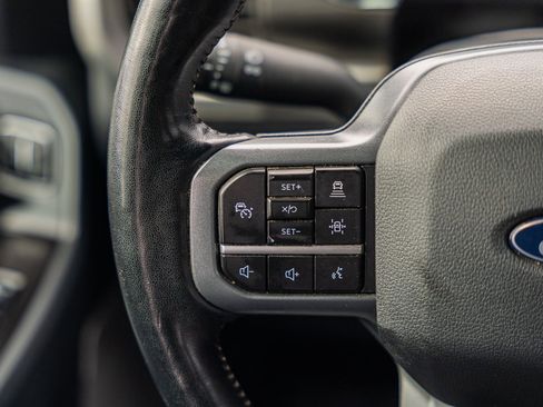 Used 2024 Ford F150 Lariat w/ FX4 Off-Road Package image 29