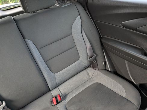 Used 2021 Chevrolet TrailBlazer LS AWD/4WD image 14